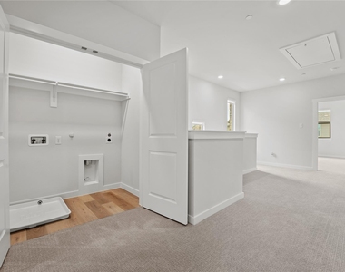 2616 La Cala Drive - Photo Thumbnail 26