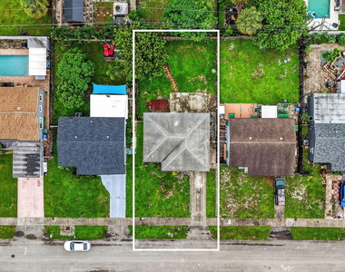 410 Nw 52nd Court - Photo Thumbnail 41