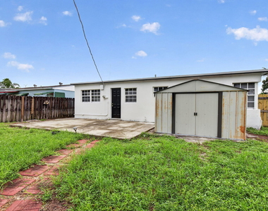 410 Nw 52nd Court - Photo Thumbnail 29