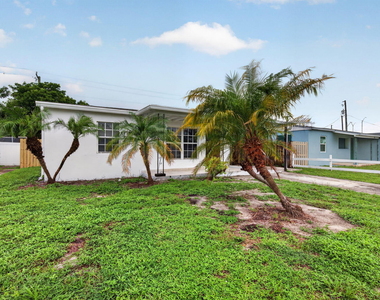 410 Nw 52nd Court - Photo Thumbnail 3