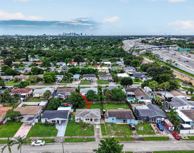410 Nw 52nd Court - Photo Thumbnail 33