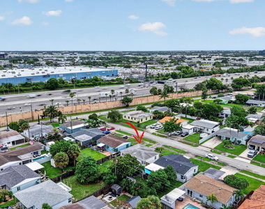 410 Nw 52nd Court - Photo Thumbnail 36