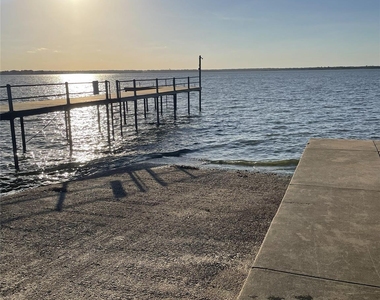 157 Harborr Drive - Photo Thumbnail 24