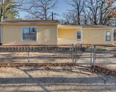 157 Harborr Drive - Photo Thumbnail 3