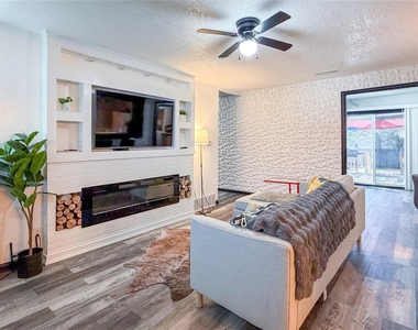 1805 El Paso Street - Photo Thumbnail 2