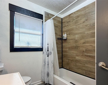 1805 El Paso Street - Photo Thumbnail 19