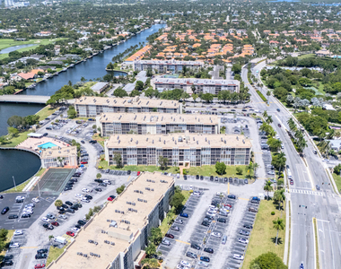 801 Three Islands Boulevard - Photo Thumbnail 5