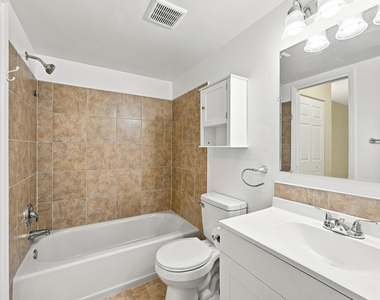 2753 S Oakland Forest Drive - Photo Thumbnail 21