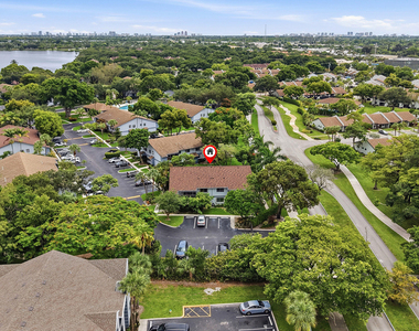 2753 S Oakland Forest Drive - Photo Thumbnail 41