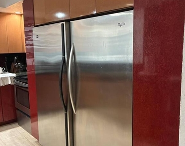 400 Leslie Drive - Photo Thumbnail 31
