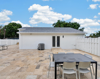 1271 Sw 85th Terrace - Photo Thumbnail 35
