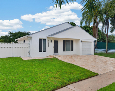 1271 Sw 85th Terrace - Photo Thumbnail 31