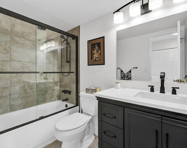 3180 S Ocean Drive - Photo Thumbnail 15