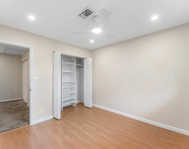 620 Ne 9th Avenue - Photo Thumbnail 13