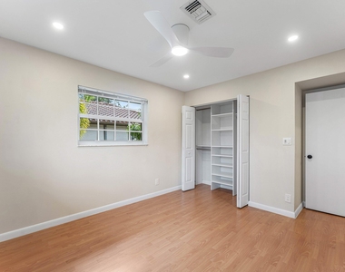 620 Ne 9th Avenue - Photo Thumbnail 15