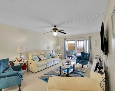 3405 Bimini Lane - Photo Thumbnail 14