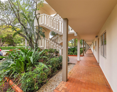 3405 Bimini Lane - Photo Thumbnail 3