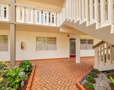 3405 Bimini Lane - Photo Thumbnail 4