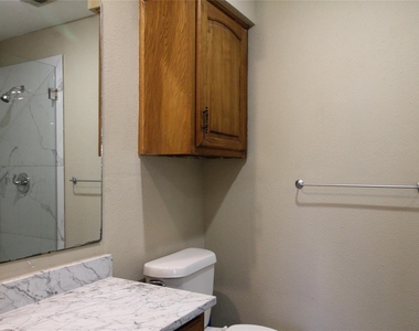 217 Matt Place - Photo Thumbnail 2