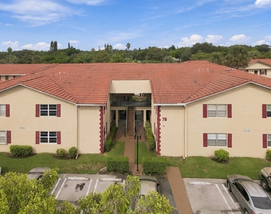 3668 N University Drive - Photo Thumbnail 2