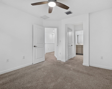 1339 Nw 208th Terrace - Photo Thumbnail 14