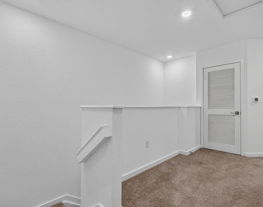 1339 Nw 208th Terrace - Photo Thumbnail 11