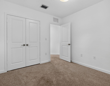 1339 Nw 208th Terrace - Photo Thumbnail 13