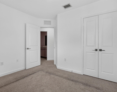 1339 Nw 208th Terrace - Photo Thumbnail 22