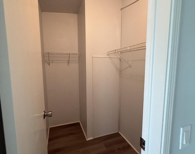 8179 Sandwedge Terrace - Photo Thumbnail 18