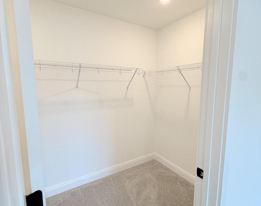 121 Se Birch Terrace - Photo Thumbnail 15