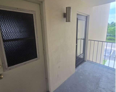 4501 Ne 21st Avenue - Photo Thumbnail 14