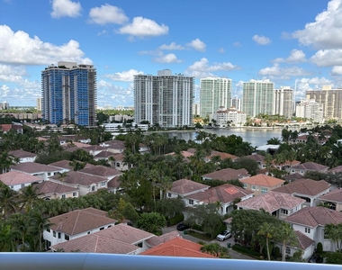 19370 Collins Avenue - Photo Thumbnail 12