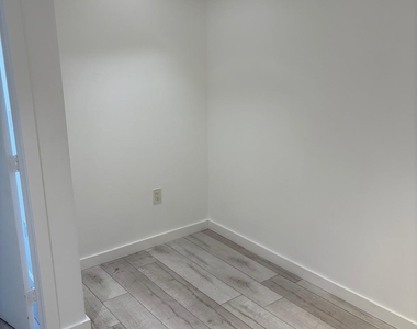 19370 Collins Avenue - Photo Thumbnail 10