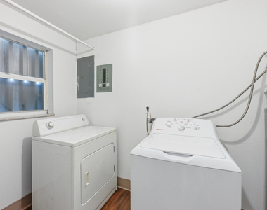 3847 Roan Court E - Photo Thumbnail 20