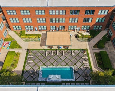 2502 Live Oak Street - Photo Thumbnail 32