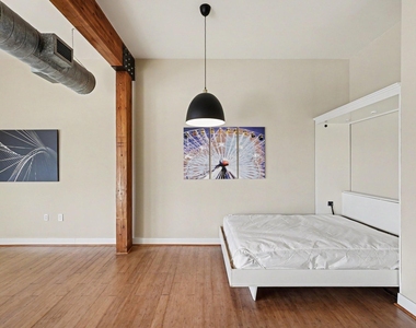 2502 Live Oak Street - Photo Thumbnail 25