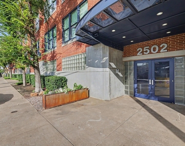 2502 Live Oak Street - Photo Thumbnail 1