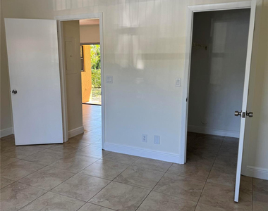 11400 Nw 45th Street - Photo Thumbnail 7