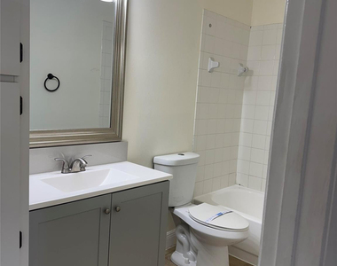 11400 Nw 45th Street - Photo Thumbnail 8