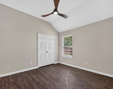 739 Kilbridge Lane - Photo Thumbnail 15