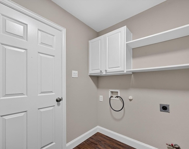739 Kilbridge Lane - Photo Thumbnail 20