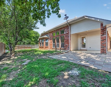 739 Kilbridge Lane - Photo Thumbnail 24
