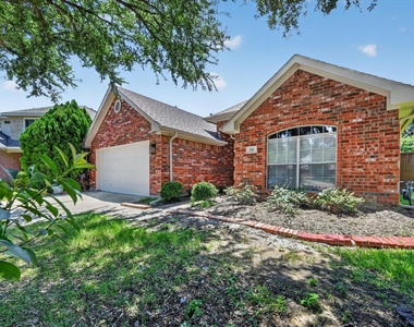 739 Kilbridge Lane - Photo Thumbnail 1