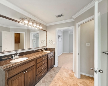 2403 Stutz Drive - Photo Thumbnail 30