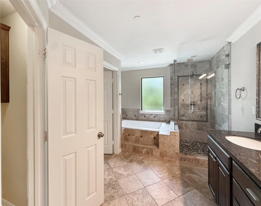 2403 Stutz Drive - Photo Thumbnail 25