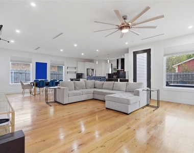 1808 Shaw Street - Photo Thumbnail 4