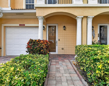 12583 Se Old Cypress Drive - Photo Thumbnail 5