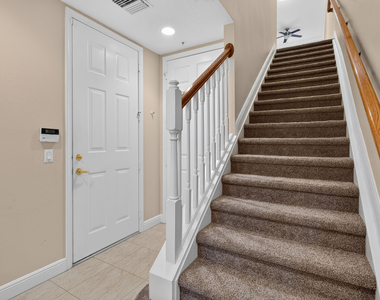 12583 Se Old Cypress Drive - Photo Thumbnail 9