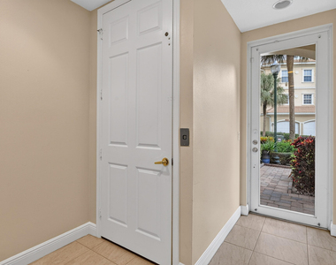 12583 Se Old Cypress Drive - Photo Thumbnail 6