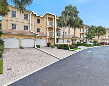 12583 Se Old Cypress Drive - Photo Thumbnail 3